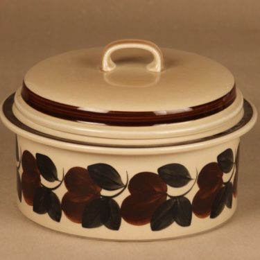 Arabia Ruija bowl with lid designer Raija Uosikkinen