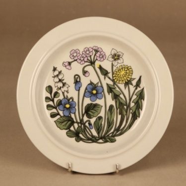 Arabia Flora plate 20 cm designer  Esteri Tomula