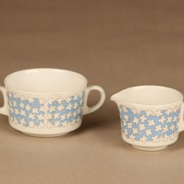 Arabia Pizzicato sugar bowl and creamer, light blue designer Esteri Tomula
