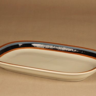 Arabia Taika serving plate designer Inkeri Seppälä