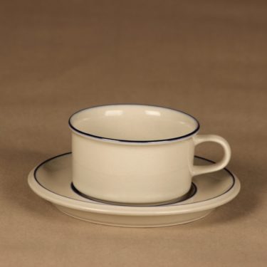 Arabia Saimaa tea cup, stripe decorative designer Richard Lindh