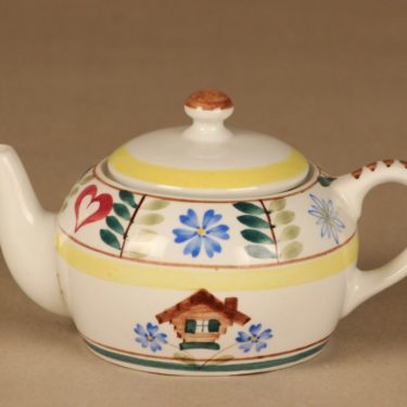 Arabia Pirtti tea pot, hand-painted designer Svea Granlund