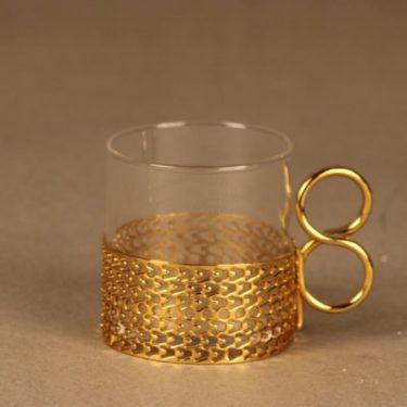 Iittala Karaatti glass wit golden handle designer Timo Sarpaneva