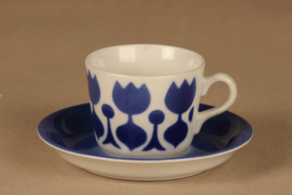 Arabia Tulppaani coffee cup, blow decorative designer