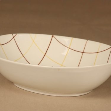 Arabia Verkko bowl designer Raija Uosikkinen