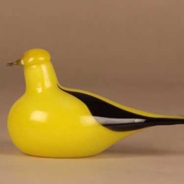 Nuutajärvi bird Golden Oriole designer Oiva Toikka