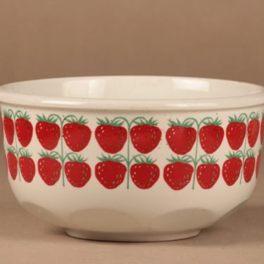 Arabia Pomona Strawberry bowl designer Raija Uosikkinen