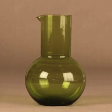 Nuutajärvi 1621 pitcher, green designer