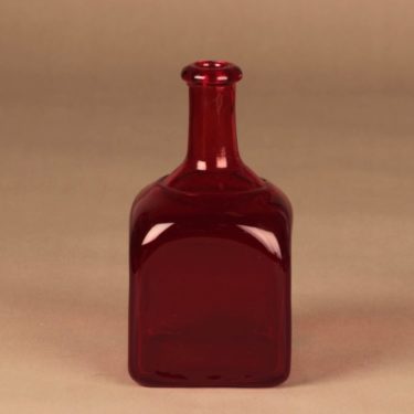 Riihimäen lasi decorative bottle, ruby designer unknown