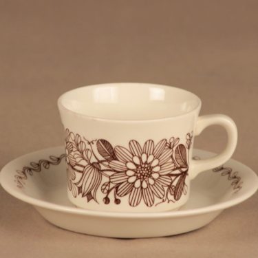 Arabia Elina kahvikuppi, ruskea, valkoinen, suunnittelija Esteri Tomula, kukka, ornamentti