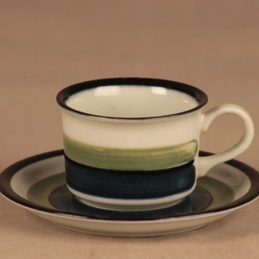 Arabia Kataja kahvikuppi, käsinmaalattu, suunnittelija Anja Jaatinen-Winquist, käsinmaalattu, raitakoriste