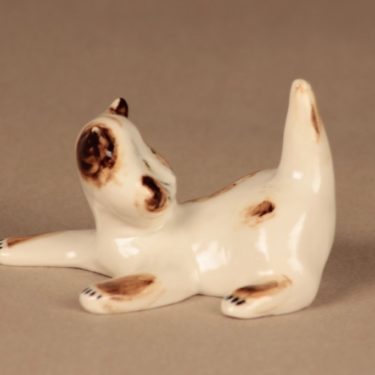 Arabia figuuri, kissa, suunnittelija Michael Schilkin, kissa, käsinmaalattu