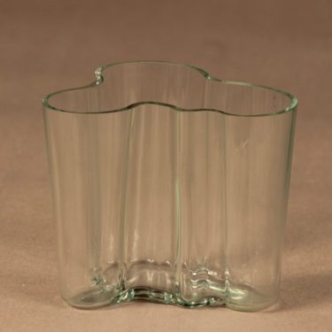 Iittala Aalto-Collections maljakko, signeerattu, suunnittelija Alvar Aalto, signeerattu