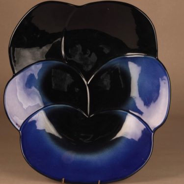 Arabia art ceramic plate Viola, big designer Birger Kaipiainen
