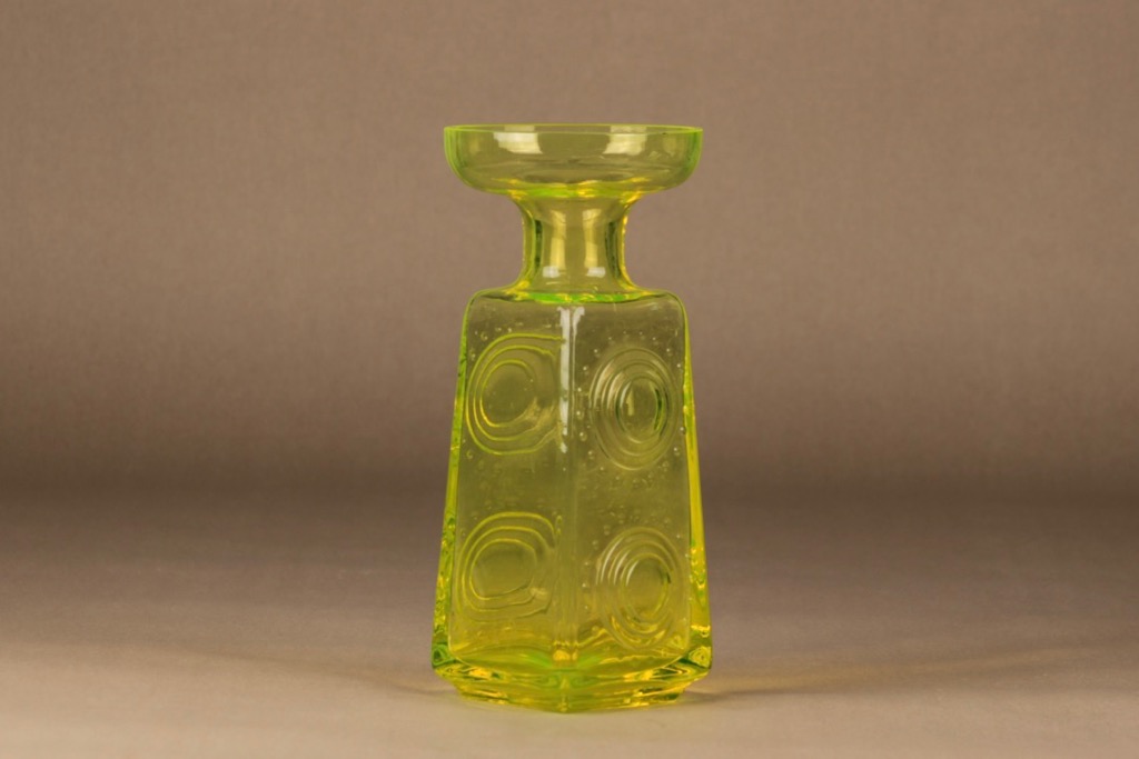 Riihimäen Lasi Auringonkukka maljakko suunnittelija Tamara Aladin 2