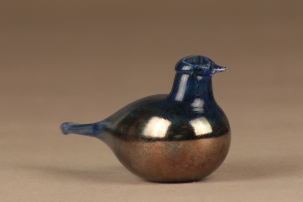 Nuutajärvi Lintu Hippiäinen sinertävä suunnittelija Oiva Toikka 2