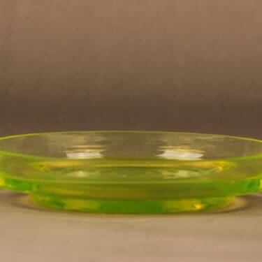 Riihimäen lasi Paraati malja, keltainen, suunnittelija Nanny Still,