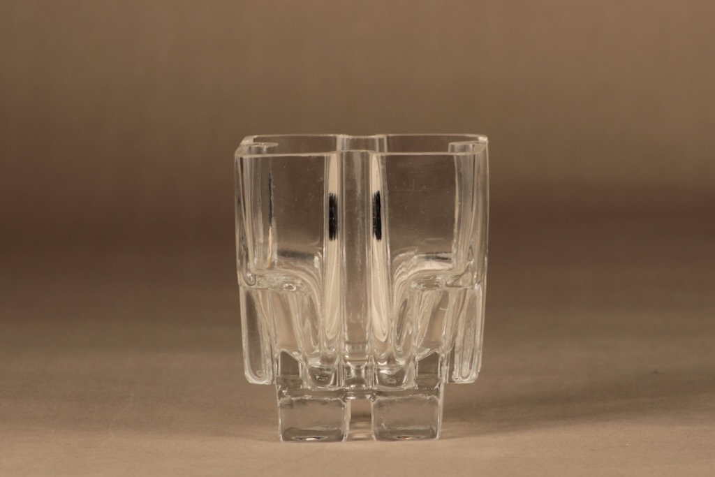 Riihimäen lasi Paalutalo maljakko, signeerattu, suunnittelija Helena Tynell, signeerattu, massiivinen