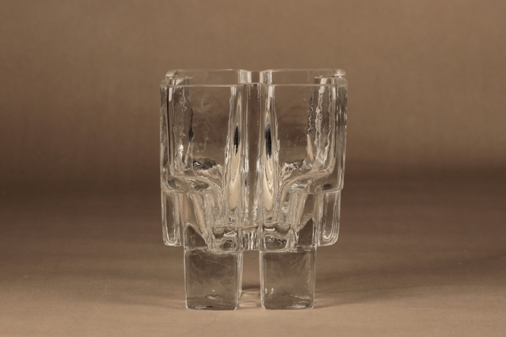 Riihimäen lasi Paalutalo maljakko, signeerattu, suunnittelija Helena Tynell, signeerattu, massiivinen