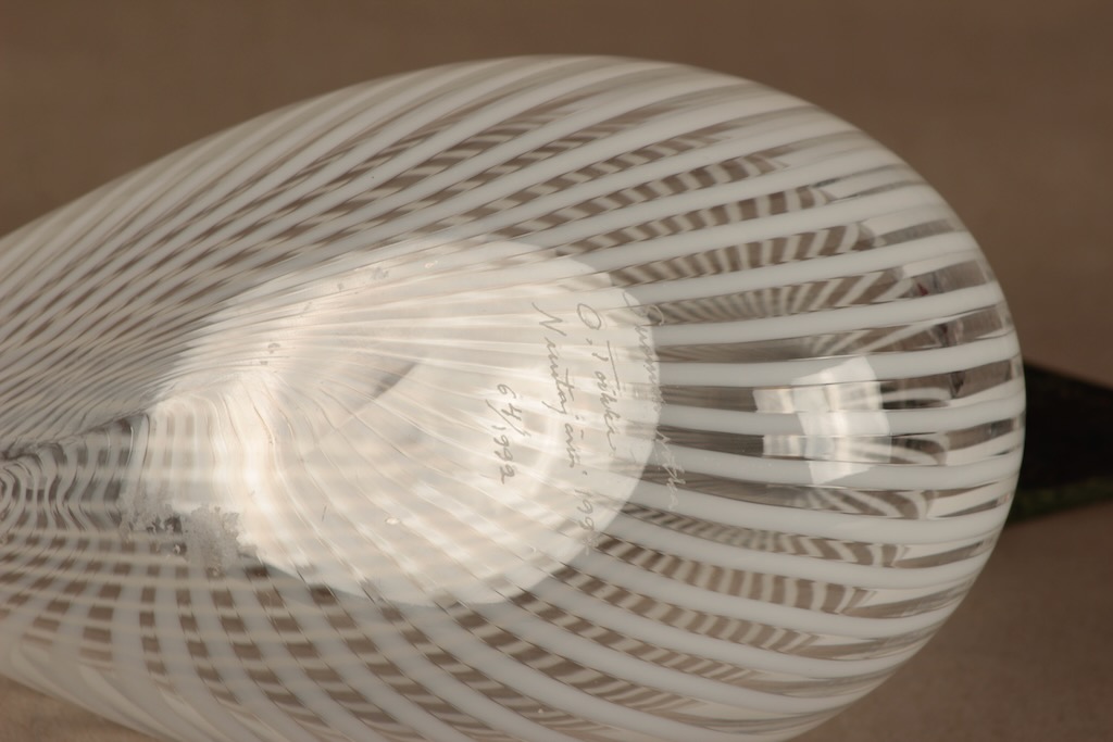 Nuutajärvi lintu , Suomen Sotka, suunnittelija Oiva Toikka, Suomen Sotka, signeerattu, numeroitu kuva 5