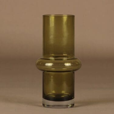 Riihimäen lasi vase, green designer Tamara Aladin