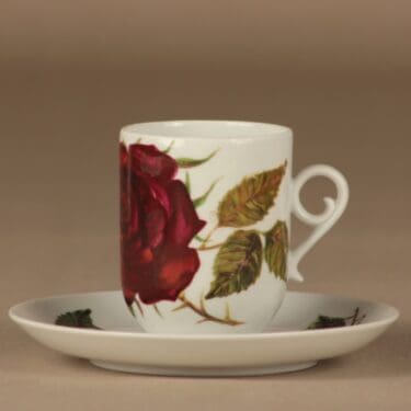 Arabia Ruusu coffee cup designer Anneli Qveflander