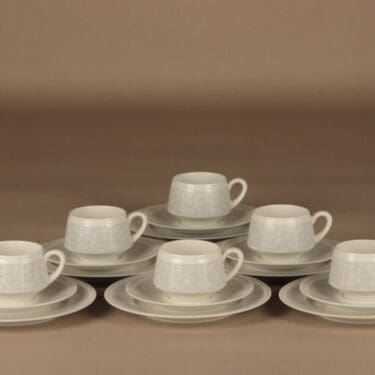 Arabia Pitsi coffee cup and plates(2) 6 pcs designer Raija Uosikkinen