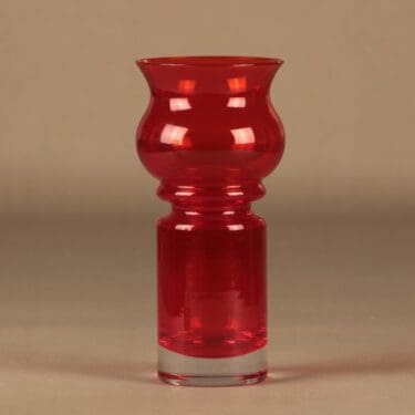Riihimäen lasi Tulppaani maljakko, punainen, suunnittelija Tamara Aladin,