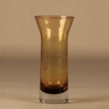 Riihimäen lasi maljakko, amber, kirkas, suunnittelija Tamara Aladin,