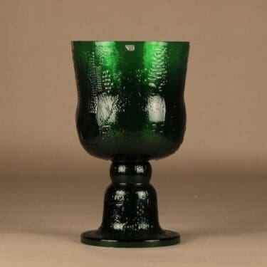 Nuutajärvi Fauna pokaali, vihreä, suunnittelija Oiva Toikka, jalallinen