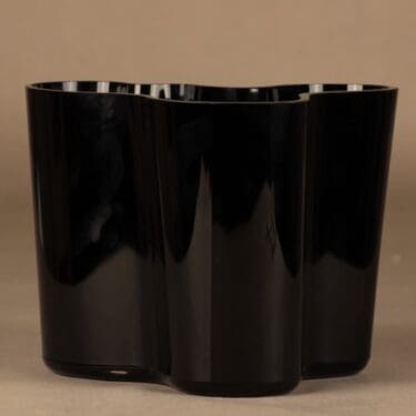 Iittala Aalto-Collections maljakko, signeerattu, suunnittelija Alvar Aalto, signeerattu