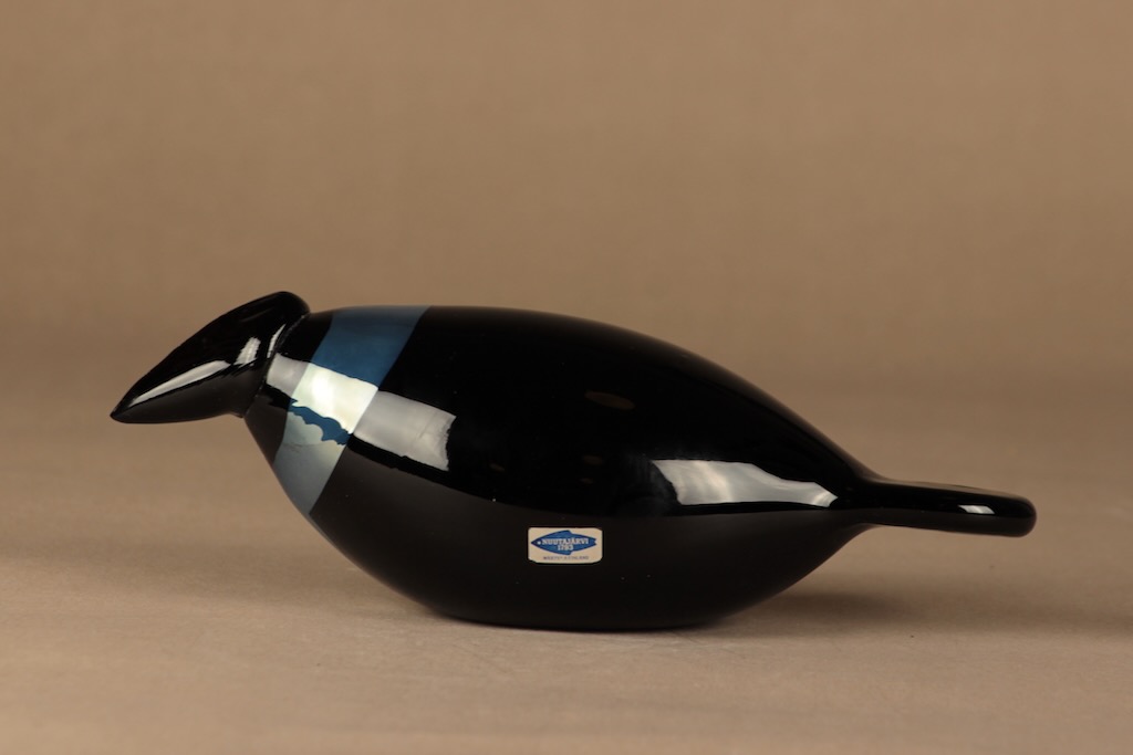 Nuutajärvi lintu , Varis, suunnittelija Oiva Toikka, Varis