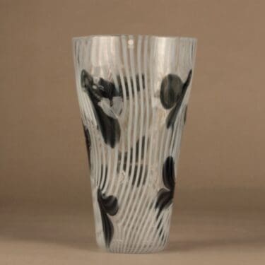 Nuutajärvi Pro Arte maljakko, numeroitu, suunnittelija Kerttu Nurminen, numeroitu, Signeerattu kerttu Nurminen Nuutajärvi 1/99