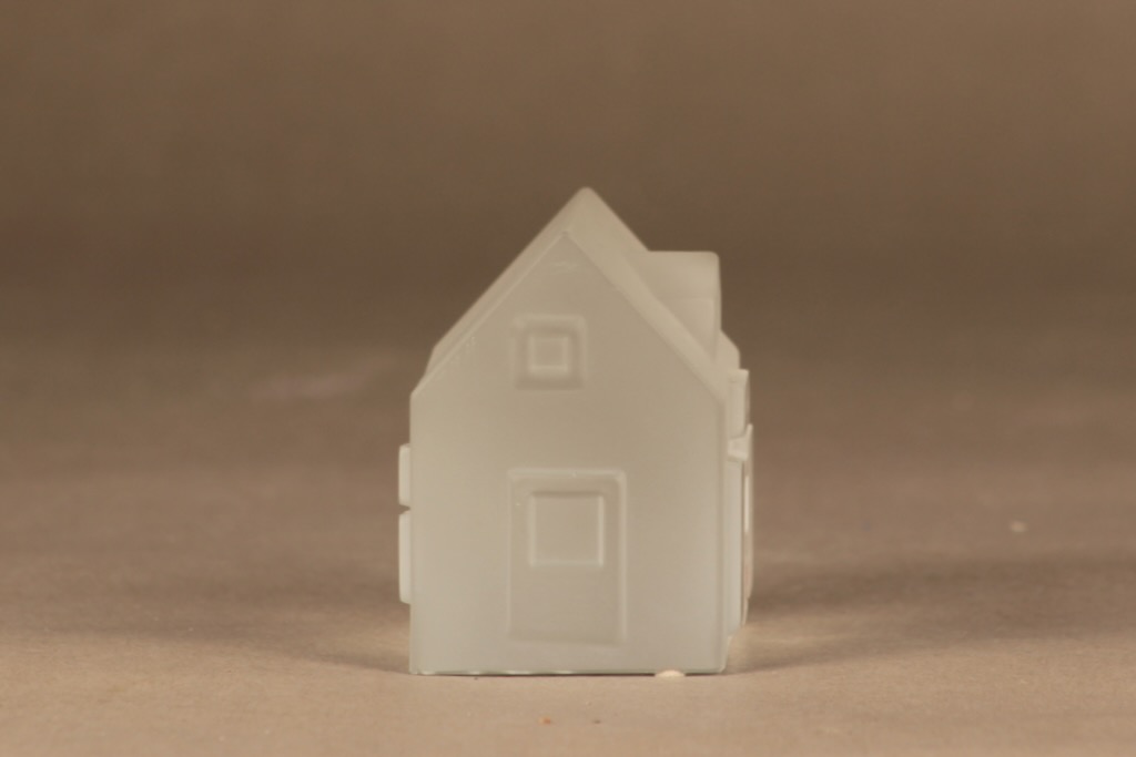 Iittala Iittalan kylä taide-esine, Hakalan kauppa, suunnittelija Jorma Vennola, Hakalan kauppa, signeerattu, numeroitu kuva 4