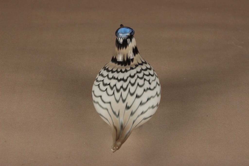 Nuutajärvi lintu , Tiira yrityslintu, suunnittelija Oiva Toikka, Tiira yrityslintu, signeerattu, numeroitu kuva 4