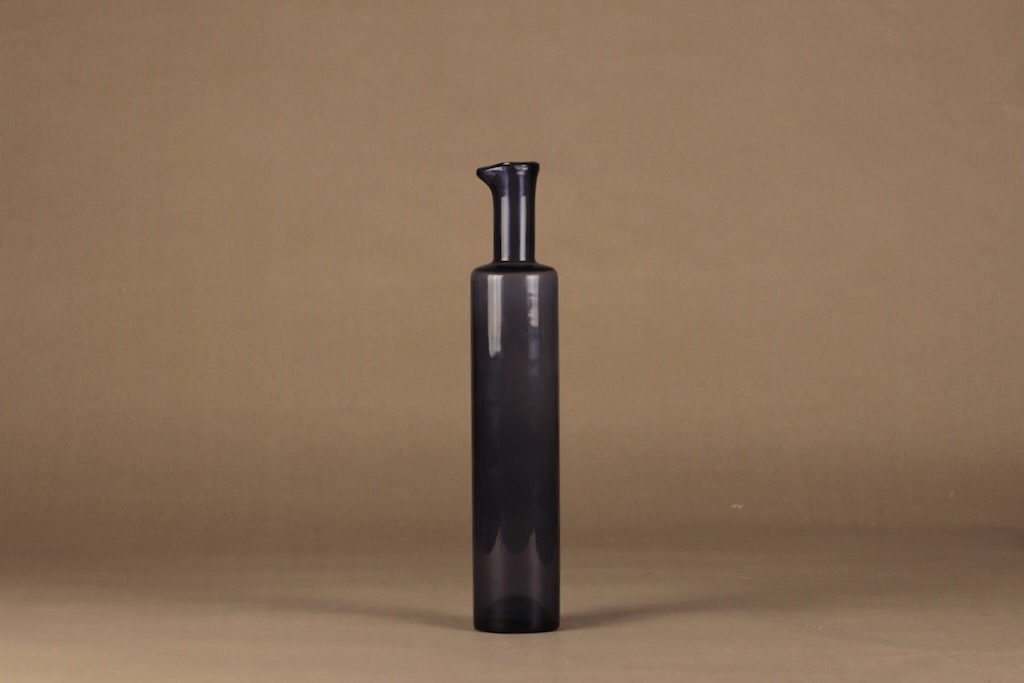 Riihimäen lasi 1735 koristepullo, signeerattu, suunnittelija Nanny Still, signeerattu