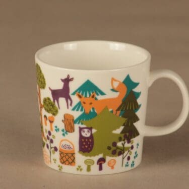 Arabia Kotikaupunki Metsässä, 3.3 l, suunnittelija Miira Zukale, 3.3 l