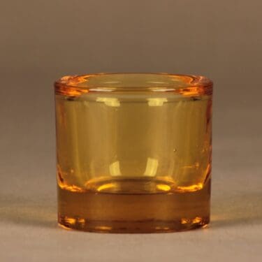 Iittaka kivi tuikku keltainen suunnittelija Heikki Orvola