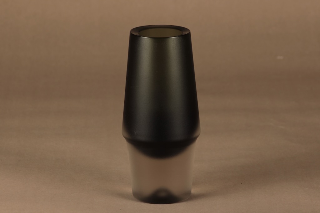 Iittala Lappi maljakko, signeerattu, suunnittelija Erkki Vesanto, signeerattu