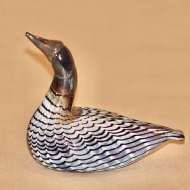 Nuutajärvi lintu Mustapää-uikku suunnittelija Oiva Toikka