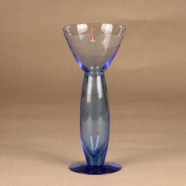 Iittala Calla maljakko, sininen suunnittelija Kerttu Nurminen