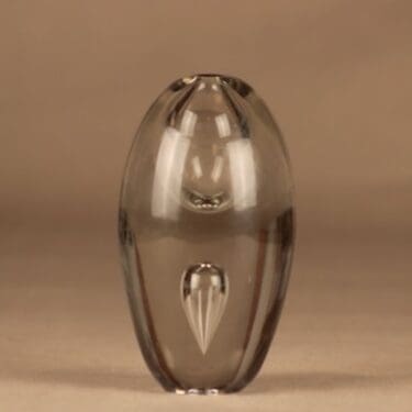 Iittala Kyynel taide-esine suunnittelija Timo Sarpaneva