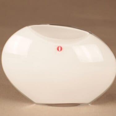 Iittala Aava maljakko, valkoinen, suunnittelija Markku Salo, moderni