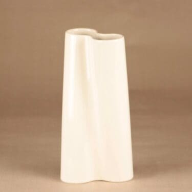 Arabia Model maljakko, valkoinen, suunnittelija Pekka Paikkari, moderni