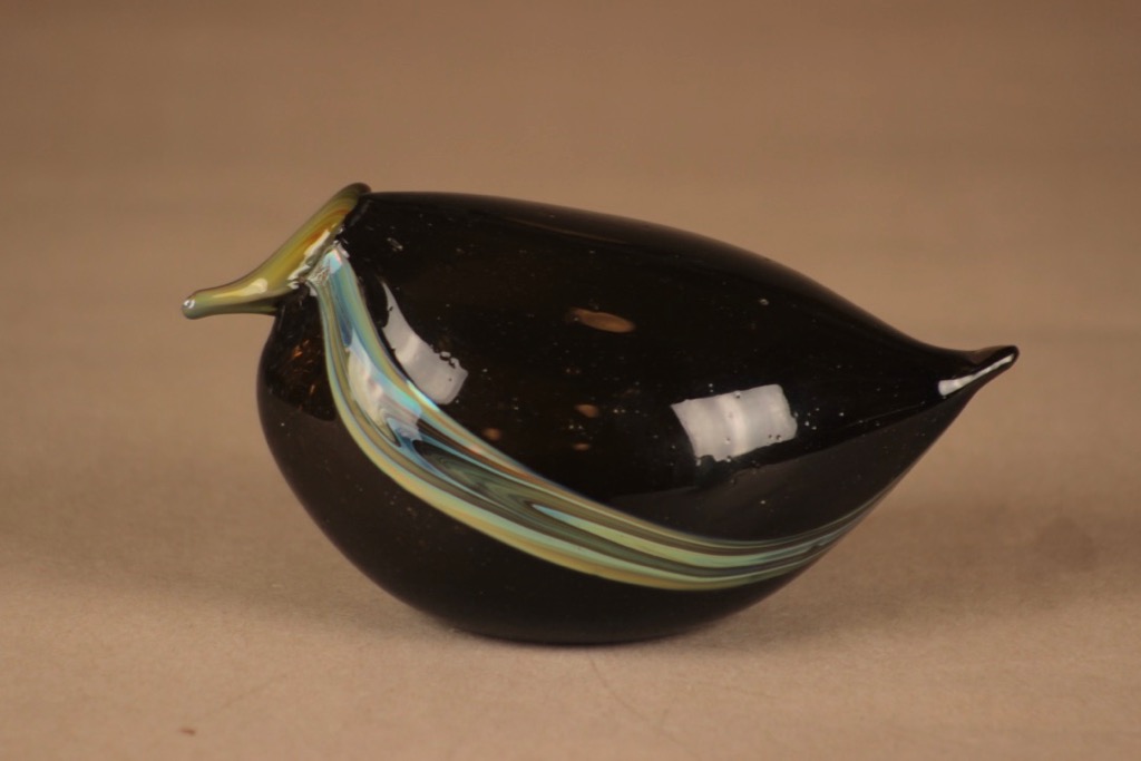 Nuutajärvi lintu , uniikki, suunnittelija Oiva Toikka, uniikki