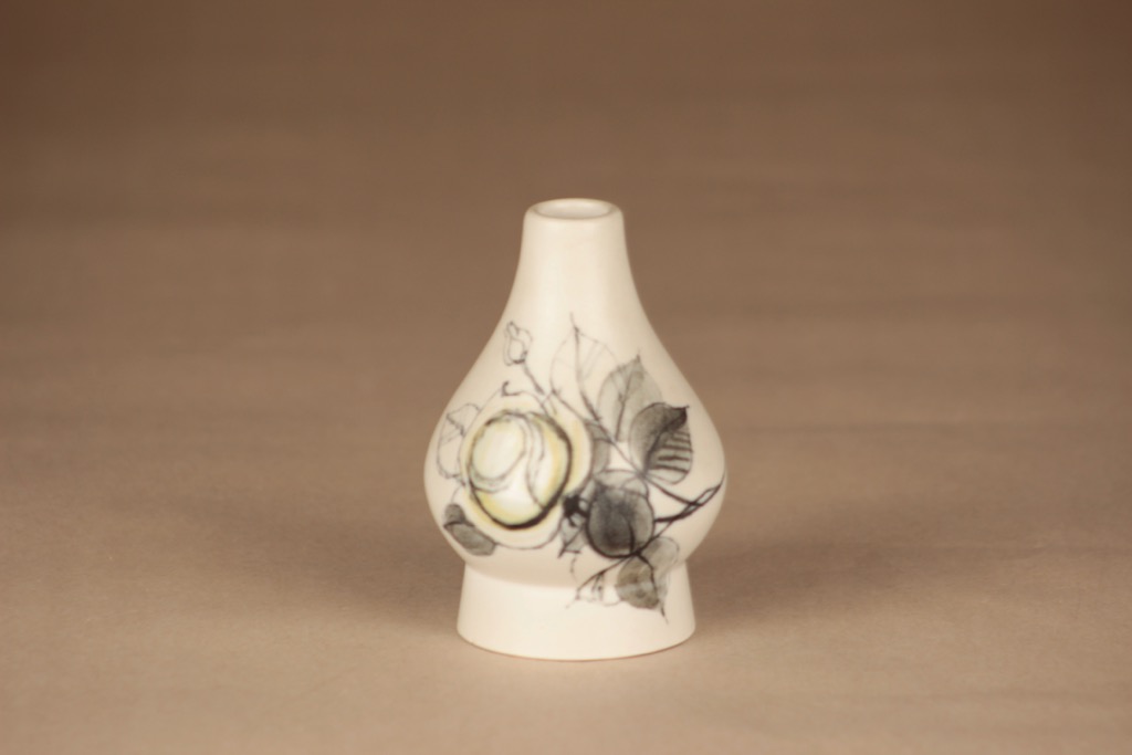 Arabia HLA 102/1 maljakko, käsinmaalattu, suunnittelija Hilkka-Liisa Ahola, käsinmaalattu, signeerattu, kukka