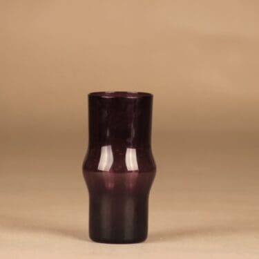 Nuutajärvi 1711 mehulasi, lila, suunnittelija Kaj Franck,