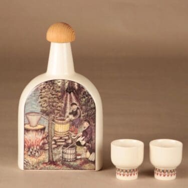 Arabia karahvi ja 2 pikaria, monivärinen, 3 kpl, suunnittelija Andreas Alariesto,