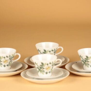 Arabia Juhannus coffee cup and plates(2), 4 pcs designer Raija Uosikkinen