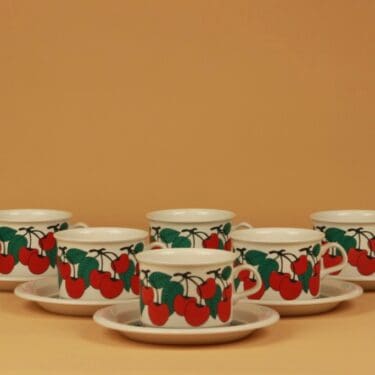 Arabia Kirsikka tea cup 6 pcs designer Esteri Tomula